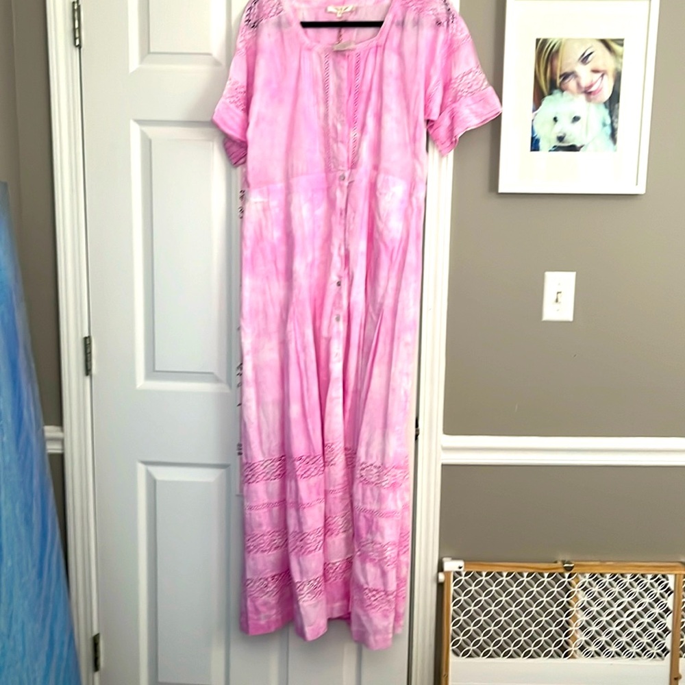 Shopbop store by LoveShackWednsday.  XL pink not to be missed